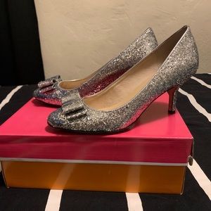 Kate Spade Cello Silver Glitter Pump Size 8